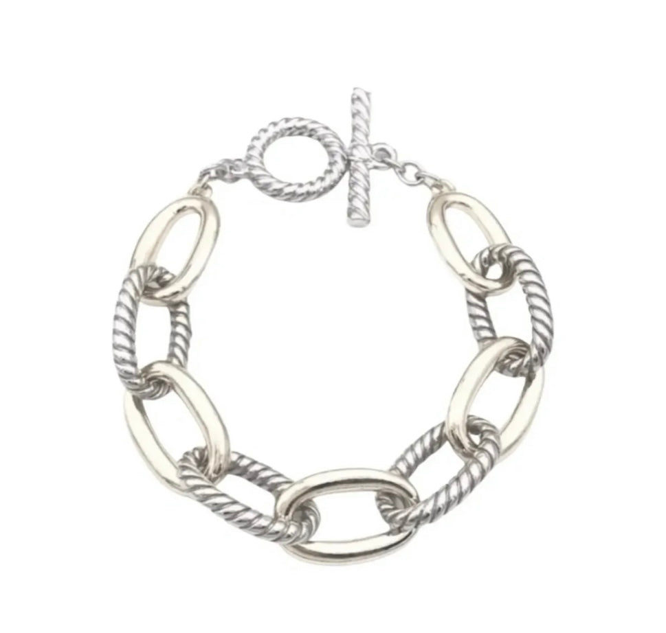 Oval Link Toggle Bracelet